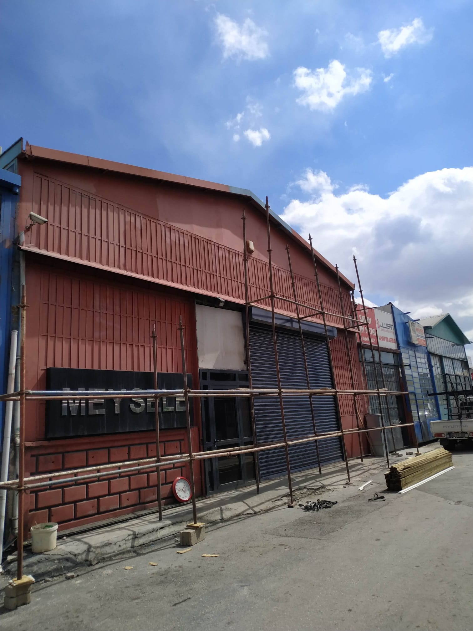 Karaman Katlanır Cam Balkon Uygulaması